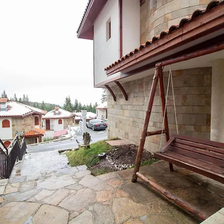 2 Bedroom, 2 Showeroom Villa Suitable For A Family Skication And Remote Working Pamporovo