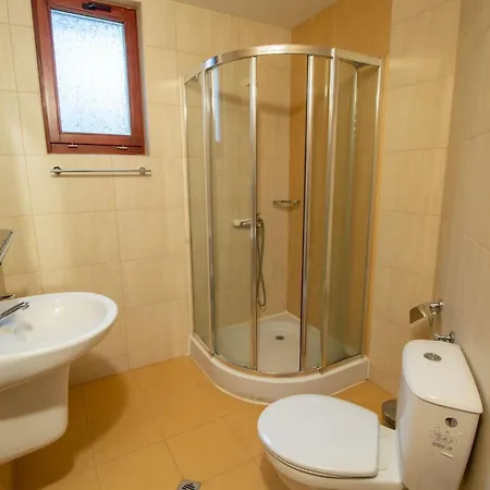 2 Bedroom, 2 Showeroom Villa Suitable For A Family Skication And Remote Working * Pamporovo